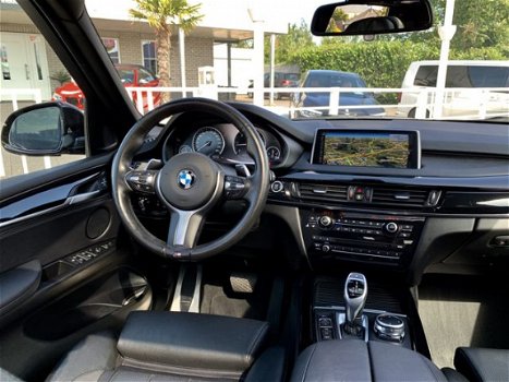 BMW X5 - 4.0d xDrive M-Sport Driving-ass+ Nachtzicht Stoelbeluchting Panorama Mega vol - 1