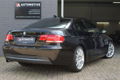 BMW 3-serie Coupé - 320i M-SPORT ELEK LEER NAVI PROF XEN ZONNEROLLO - 1 - Thumbnail