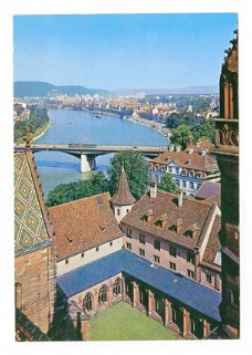 E063 Basel Munster Blick auf Kreuzgang und Rhein / Zwitserland