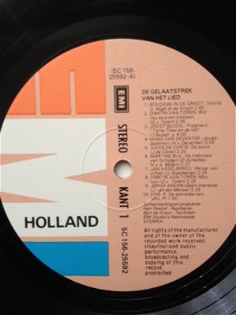 De Gelaatstrek van het Lied . . . de jaren '65 - '70 2LP dubbelLP met boekwerk (24 pagina's) - 8