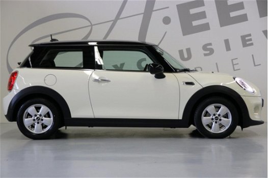 Mini Mini Cooper - 1.5 Serious Business - 1