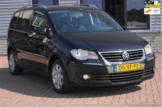 Volkswagen Touran - 1.9 TDI Highline - 1