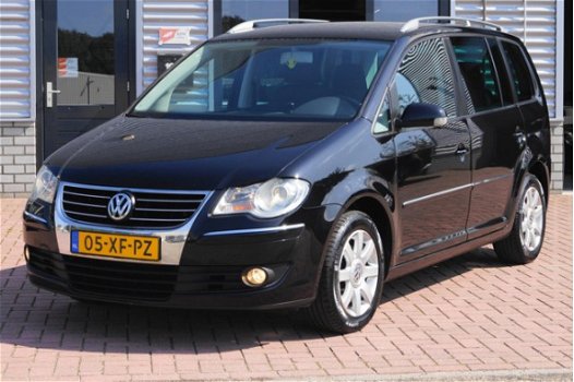 Volkswagen Touran - 1.9 TDI Highline - 1