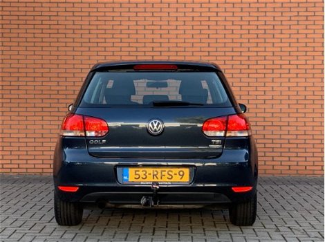 Volkswagen Golf - 1.2 TSI Trendline BlueMotion | Airconditioning | Cruise control | Trekhaak | Radio - 1