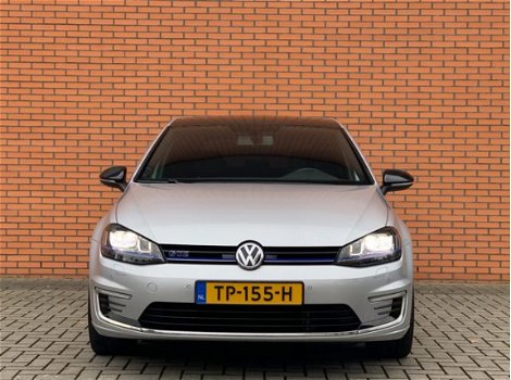 Volkswagen Golf - 1.4 TSI GTE | Navigatie | Cruise control | Parkeersensoren | LED | Dealer onderhou - 1