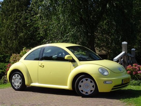 Volkswagen New Beetle - 2.0 Highline | Airco | 1e eigenaar | - 1