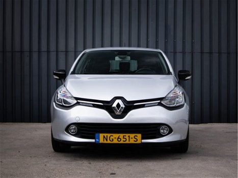 Renault Clio - 0.9 TCe Iconic, 5Drs, Achteruitrijcamera, Navigatie, Lichtmetalen velgen, Airco, Key- - 1