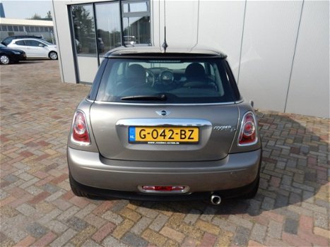 Mini Mini Cooper - D 1.6 Business Line Cruise Leer 17inch Stoelverw Clima - 1