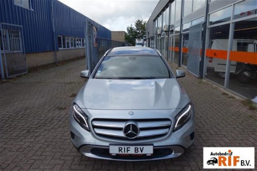 Mercedes-Benz GLA-Klasse - 200 CDI/ Automaat/ Panorama/ EXPORT - 1