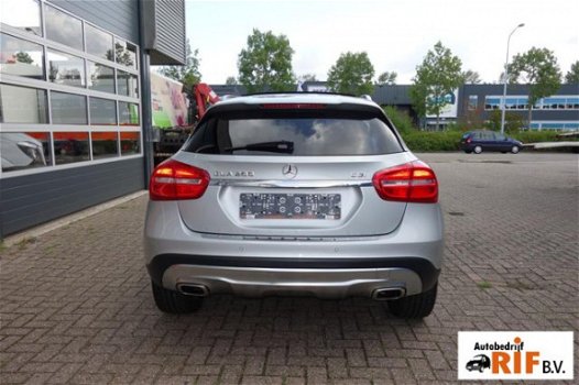 Mercedes-Benz GLA-Klasse - 200 CDI/ Automaat/ Panorama/ EXPORT - 1