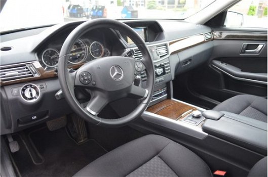 Mercedes-Benz E-klasse Estate - 220 CDI PREMIUM EDITION - 1