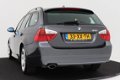 BMW 3-serie Touring - 318i Business Line Panoramadak Pdc Orgineel NL - 1 - Thumbnail