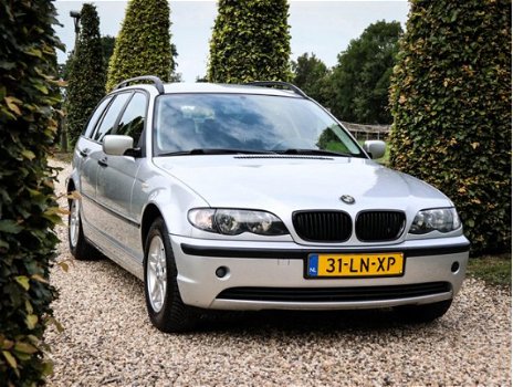 BMW 3-serie Touring - 316i Black & Silver Youngtimer Airco Top-conditie Nieuwe ketting Trekhaak - 1