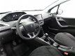 Peugeot 2008 - 1.2 110pk Active NAVIGATIE - 1 - Thumbnail