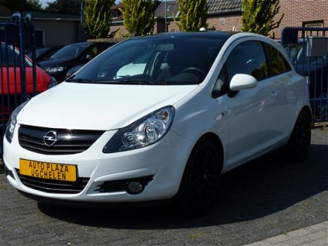 Opel Corsa - 1.4-16V Color Edition * AIRCO-SP.WIELEN-ZWART DAK ELECTR.RAMEN, etc, etc - 1