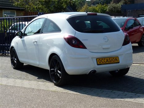 Opel Corsa - 1.4-16V Color Edition * AIRCO-SP.WIELEN-ZWART DAK ELECTR.RAMEN, etc, etc - 1