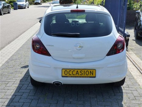 Opel Corsa - 1.4-16V Color Edition * AIRCO-SP.WIELEN-ZWART DAK ELECTR.RAMEN, etc, etc - 1