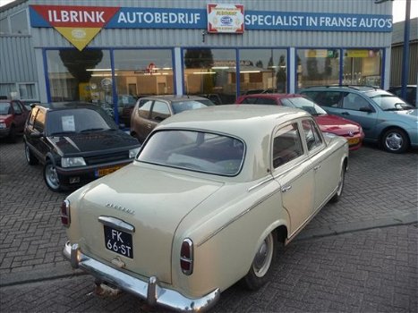 Peugeot 403 - 1