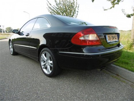 Mercedes-Benz CLK-klasse Coupé - 200 K. Avantgarde Climate Control, Navigatie, - 1