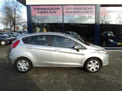 Ford Fiesta - 1.25 Limited 5 deurs met airco - 1