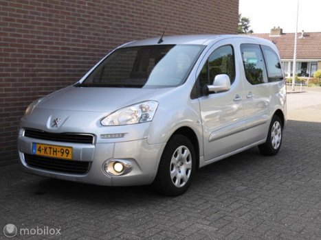 Peugeot Partner Tepee - 1.6 e-HDi Active/AUTOMAAT/NAVIGATIE - 1