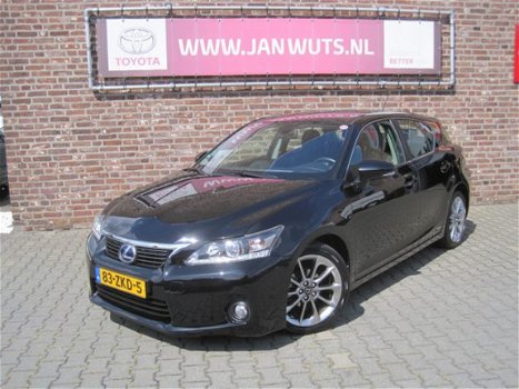 Lexus CT 200h - 1.8 Hybrid Business + Navi + 17 inch - 1