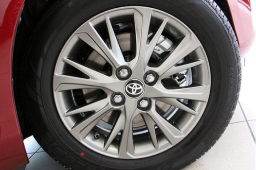 Toyota Yaris - 1.5 VVT-i Dynamic - 1