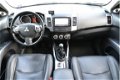 Mitsubishi Outlander - 2.0 DI-D Instyle 4X4 BJ'07 Airco - 1 - Thumbnail