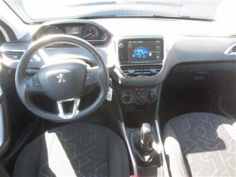Peugeot 2008 - 1.2 PureTech Active * Parelmoer Nacré * Airco * Sensoren * Cruise * Vingerhoets; Vier - 1