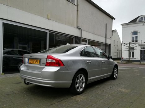 Volvo S80 - 2.5 T Momentum Goed oh/Automaat/Leer/Cruise/PDC/Clima/Navi/17