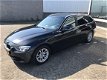 BMW 3-serie Touring - 318d High Executive Zeer nette 3 serie Touring, NAVIGATIE, AIRCO, LM VELGEN, e - 1 - Thumbnail