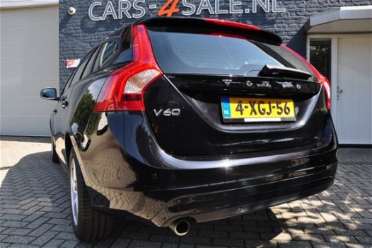 Volvo V60 - D2 Business Prof. + Ecc + Lmv + Navi + Pdc - 134.046km - 1