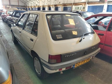 Peugeot 205 - 1.6 GT | 130.087 km | N.A.P - 1