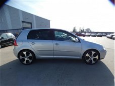 Volkswagen Golf - 2.0 FSI Sportline Leder / Navi / Clima / Cruise / Elek ramen