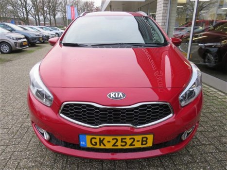 Kia Cee'd - 1.6 GDI ComfortLine Navi/Airco/16