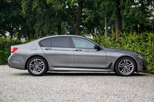 BMW 7-serie - 730d xDrive High Executive met garantie tot 03-2020 - 1