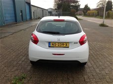 Peugeot 208 - 1.4 HDi Access AIRCOZEER NETJES