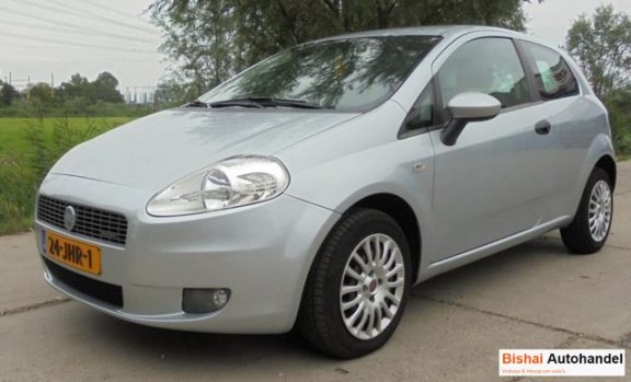 Fiat Grande Punto - Grand1.4 8v Active - 1