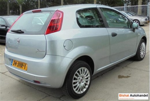 Fiat Grande Punto - Grand1.4 8v Active - 1