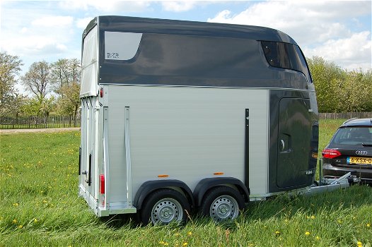 Sirius S75 2 paards trailer in aluminium, hout of polyester - 0