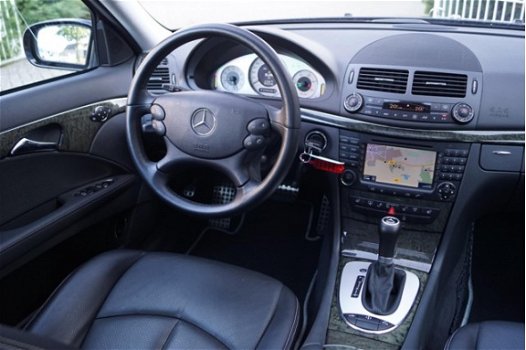 Mercedes-Benz E-klasse - 320 CDI Designo Avantgarde Aut Designo Autom Leder Xenon Schkdak Navi Clima - 1