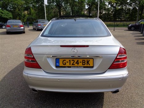 Mercedes-Benz E-klasse - 320 CDI Avantgarde SPORTPAKKET/AIRMATIC/PANORAMADAK/1E EIGENAAR/VOLLEDIG DE - 1