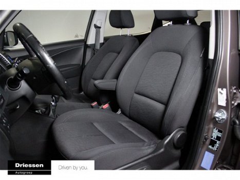Hyundai ix20 - 1.4i i-Motion (Parkeersensoren - Trekhaak) - 1