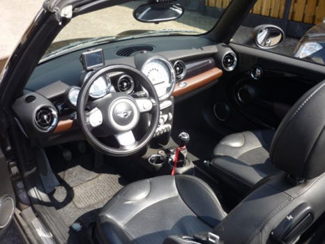 Mini Mini Cabrio - 1.6 One Anniversary Navi Leer Airco PDC - 1