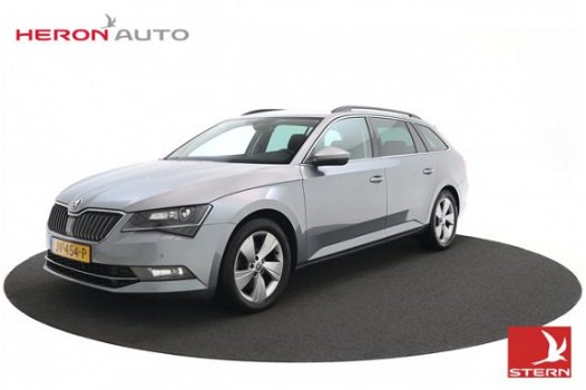 Skoda Superb Combi - 1.6 120pk Ambition Business | Trekhaak | Navi | Xenon | - 1