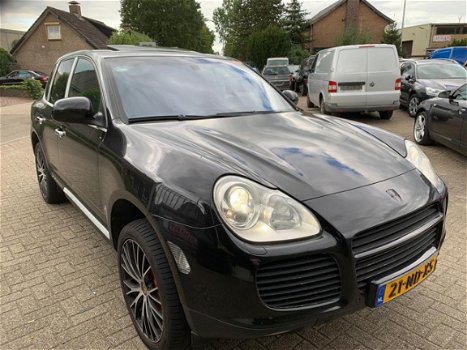 Porsche Cayenne - 4.5 Turbo - 1