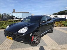 Porsche Cayenne - 4.5 Turbo