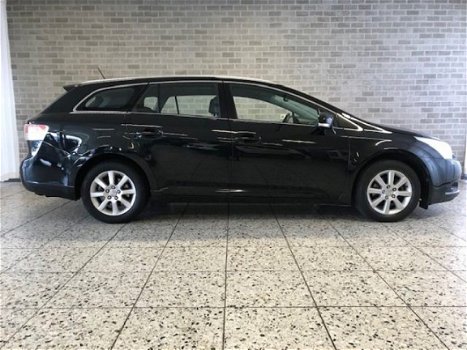 Toyota Avensis Wagon - 1.8 ECC/Cruise/Navi/PDC - 1