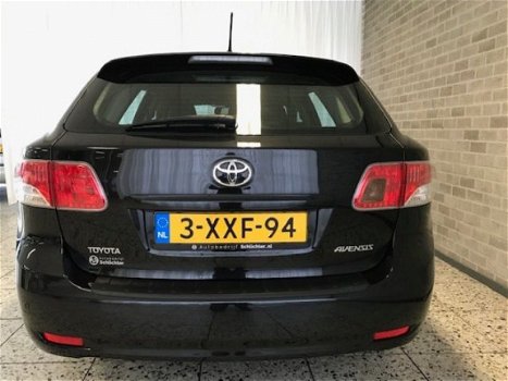 Toyota Avensis Wagon - 1.8 ECC/Cruise/Navi/PDC - 1