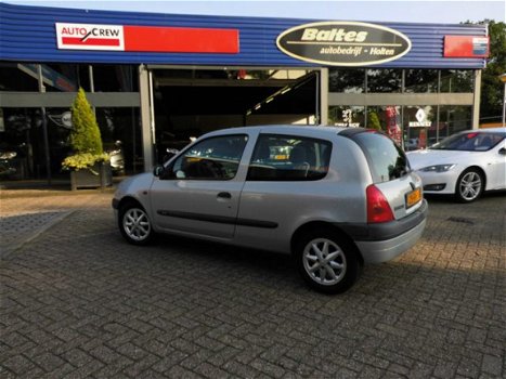 Renault Clio - Automaat 1.6 RXE - 1